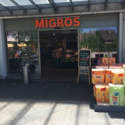 Migros - Migros entrance