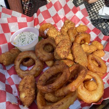 Beechmoor Restaurant & Lounge - Sampler - Lounges Near Me - Stone Lake, Wisconsin