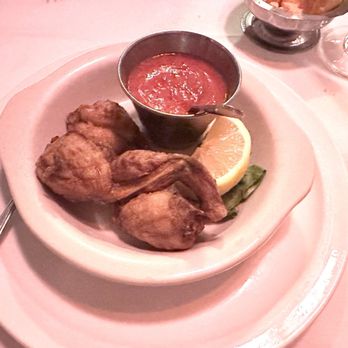 Beef 'N Bottle - Steakhouses Near Me - Charlotte, North Carolina