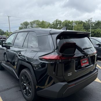 Elgin Toyota - Car Dealers Near Me - Streamwood, Illinois