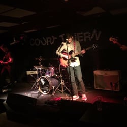 Court Tavern