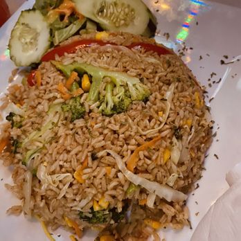 GT Kingston Restaurant & Bar - Vegetable fried rice - Caribbean Near Me - Queens, New York