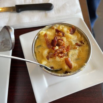 Pig N Pig - Baked Mac n cheese with bacon - Barbeque Near Me - Fullerton, California Pig N Pig - Baked Mac n cheese with bacon - Barbeque Near Me - Fullerton, California