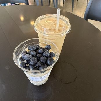 Koin Coffee - Overnights oats and iced vanilla latte - Coffee & Tea Near Me - Walnut Creek, California Koin Coffee - Overnights oats and iced vanilla latte - Coffee & Tea Near Me - Walnut Creek, California