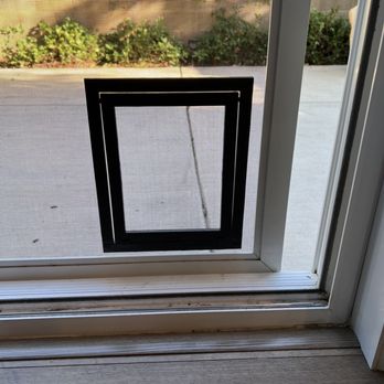 PRO Handyman - Pet screen door installed. And made it smooth rolling like knife through butter now! - Handyman Near Me