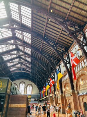 Copenhagen Central Station by null