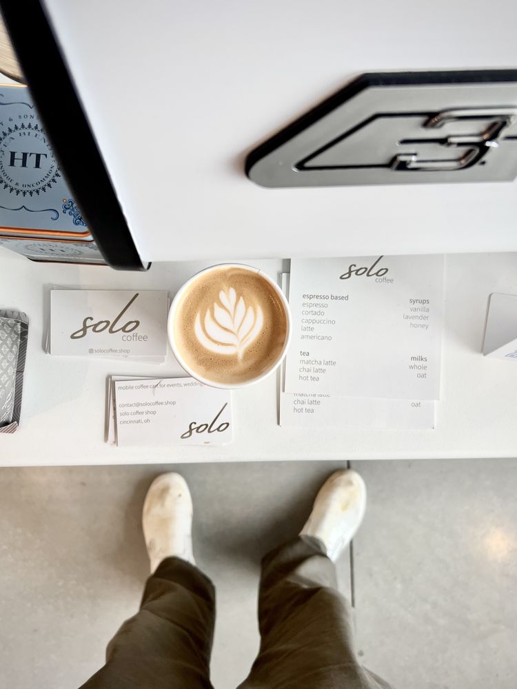 Solo Coffee Cart  Logo