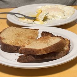 You have the option of ordering eggs made to order, your style along with toast, which is included in the price of the buffet breakfast