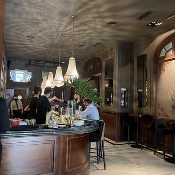 Presidente Bar - Cocktail Bars Near Me - Buenos Aires, C