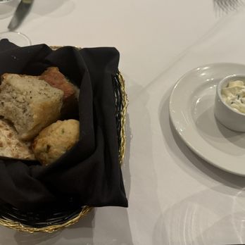 Cowford Chophouse - Bread - Steakhouses Near Me - Jacksonville, Florida