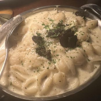 Bourbon Steak - Truffle Mac & Cheese - Steakhouses Near Me - Washington, DC, District of Columbia Bourbon Steak - Truffle Mac & Cheese - Steakhouses Near Me - Washington, DC, District of Columbia