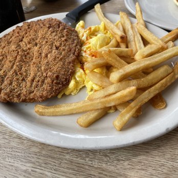 Pioneer Restaurant - Country fried steak - Diners Near Me - Arlington, Texas