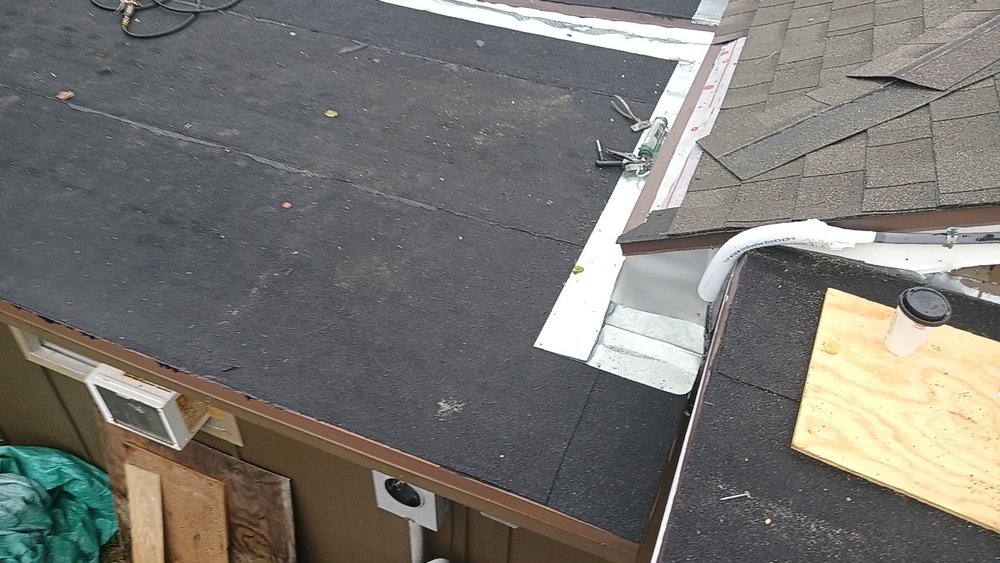 Slide of Juventino Rosas Roofing