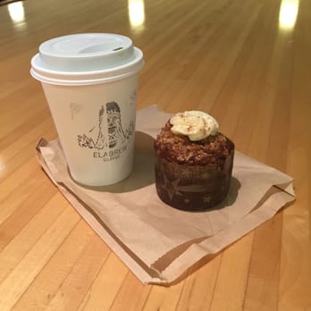 Elabrew Coffee - Cute cups and a free cookie (ran out of cookies so I got a muffin instead ^__^) if you check in! - Cafes Near Me - Santa Monica, California Elabrew Coffee - Cute cups and a free cookie (ran out of cookies so I got a muffin instead ^__^) if you check in! - Cafes Near Me - Santa Monica, California