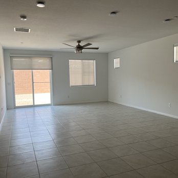 Blind Wholesaler - Gray Roller Shades - Shades & Blinds Near Me - Las Vegas, Nevada Blind Wholesaler - Gray Roller Shades - Shades & Blinds Near Me - Las Vegas, Nevada