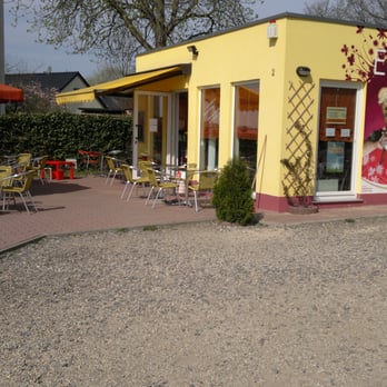 Miltitzer Eiscafé - Ice Cream & Frozen Yogurt Near Me - Leipzig, SN Miltitzer Eiscafé - Ice Cream & Frozen Yogurt Near Me - Leipzig, SN