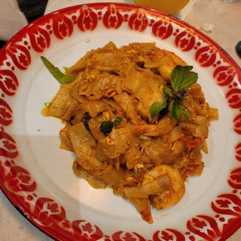Amy Thai Bistro - drunken noodles - Thai Near Me - Brooklyn, New York Amy Thai Bistro - drunken noodles - Thai Near Me - Brooklyn, New York