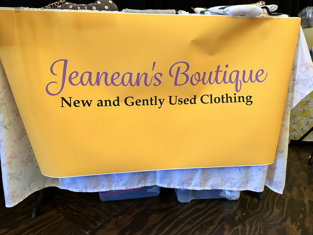 Jeaneans Boutique Logo
