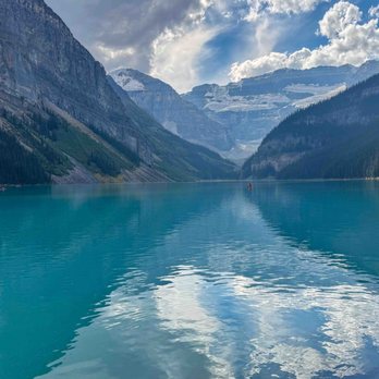 Lake Louise - An incredible destination - Lakes Near Me - Lake Louise, Alberta Lake Louise - An incredible destination - Lakes Near Me - Lake Louise, Alberta