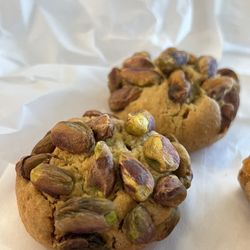 Lety's Bakery and Café - Pistachio pignoli