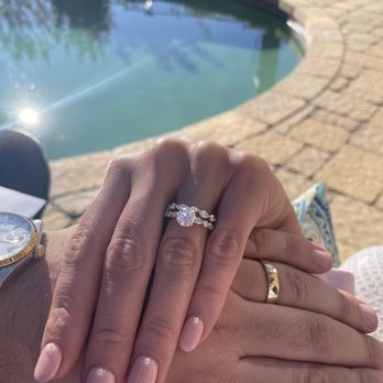Gel Nails Spa - Nail Salons Near Me - Lafayette, California