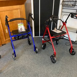 Premier Mobility - Premier Mobility supplies a wide range of mobility aids and products including walking sticks, rollators and bathroom aid products.