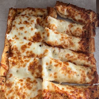 Buffalo's Pizza - Cheese Bread - Pizza Near Me - West Sacramento, California