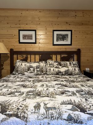 Creekside Lodge by null