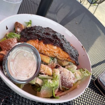 KitchenCray Cafe - Jerk, salmon, salad, Romain, lettuce - Breakfast & Brunch Near Me - Lanham, Maryland