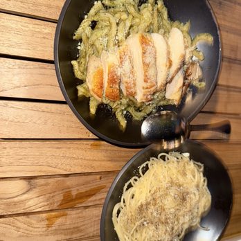Monaco Italian Kitchen - Chicken Pesto & Cacio e Pepe - Cocktail Bars Near Me - Irvine, California Monaco Italian Kitchen - Chicken Pesto & Cacio e Pepe - Cocktail Bars Near Me - Irvine, California