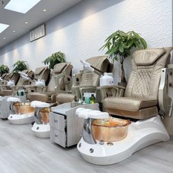 Sunny Nails Spa