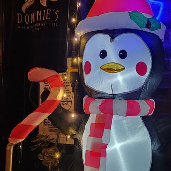 Dominie's - Pubs Near Me - Astoria, New York
