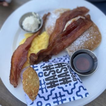 Hash Kitchen Arcadia - Basic AF - Breakfast & Brunch Near Me - Phoenix, Arizona