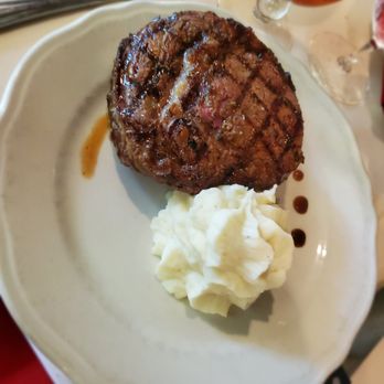Kiepersol Bed and Breakfast - 4oz Rib-eye - Bed & Breakfast Near Me - Tyler, Texas