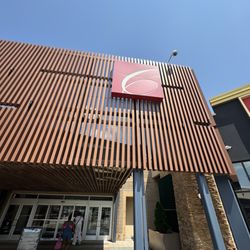 user provided Christiana Mall photo