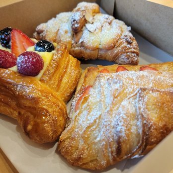 Bageloo - Fruit tart (left), strawberry croissant (right), and almond croissant (back) - Bagels Near Me - Diamond Bar, California