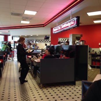 Steak ’n Shake - There's Bianca!! - Burgers Near Me - Ft. Worth, Texas Steak ’n Shake - There's Bianca!! - Burgers Near Me - Ft. Worth, Texas