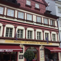 Pizzeria Restaurant Petr - ...