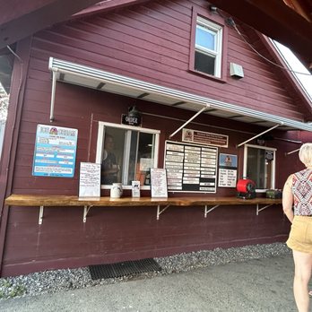 Sanctuary Dairy Farm Ice Cream - Ice cream shop - Ice Cream & Frozen Yogurt Near Me - Sunapee, New Hampshire Sanctuary Dairy Farm Ice Cream - Ice cream shop - Ice Cream & Frozen Yogurt Near Me - Sunapee, New Hampshire