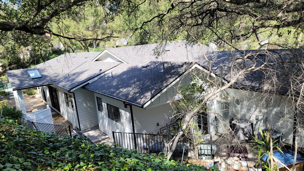 Slide of Labbad Builders