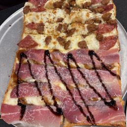 Cadillac Pizza