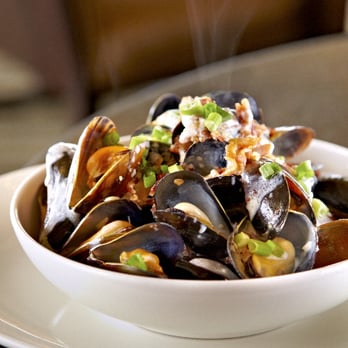 Skates On The Bay - Seafood Near Me - Berkeley, California Skates On The Bay - Seafood Near Me - Berkeley, California