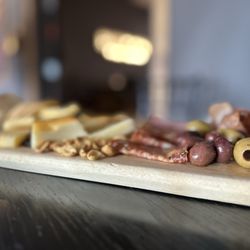Schram Vineyards Winery & Brewery - Charcuterie board!