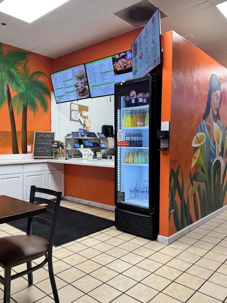 Zapata Taqueria - Photo 2