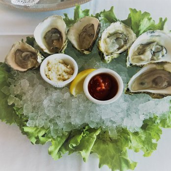 Gaido's - half dozen oysters - Seafood Near Me - Galveston, Texas Gaido's - half dozen oysters - Seafood Near Me - Galveston, Texas