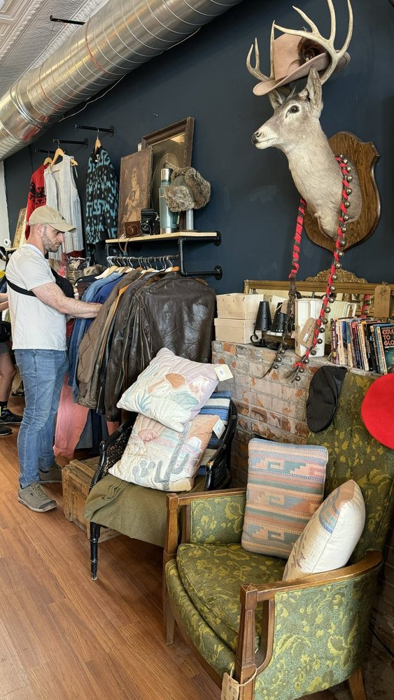 MOUNTAIN STANDARD GOODS Updated September 2024 109 East Bijou St