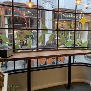 Mandarin Coffee Stand - Inside - Coffee & Tea Near Me - Pasadena, California