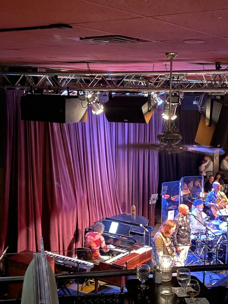 Dimitriou's Jazz Alley