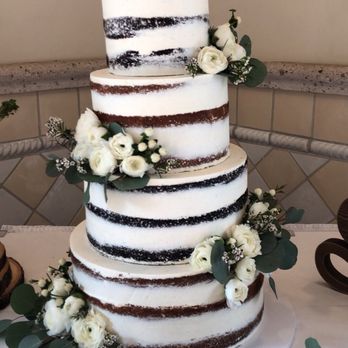 Candle Light Bakery - Bakeries Near Me - Norwalk, California