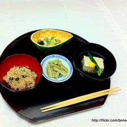 Chanoyu - Composed cha-kaiseki - "One soup, 3 dishes"